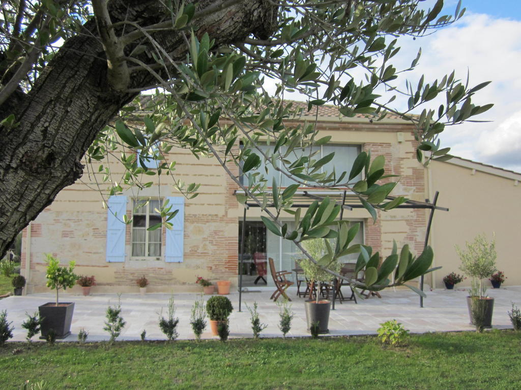 Bed and Breakfast L'OUSTAL D'ADELE proche Canal du Midi et Moissac à Saint-Nicolas-de-la-Grave Chambre photo